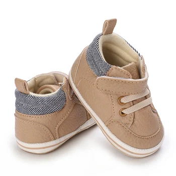 Модные повседневные кроссовки для маленьких мальчиков: Обувь из искусственной кожи на мягкой подошве для первых пешеходов (0-18 месяцев)